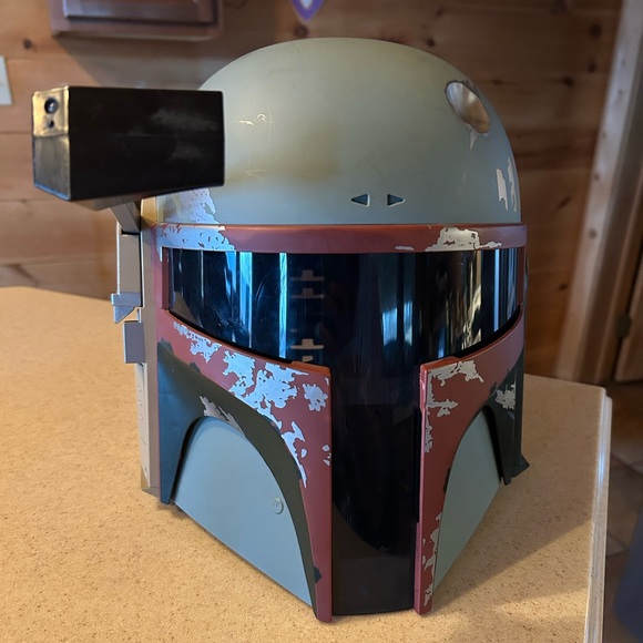 2009 Hasbro Star Wars Boba Fett Electronic Helmet - Picture 1 of 6